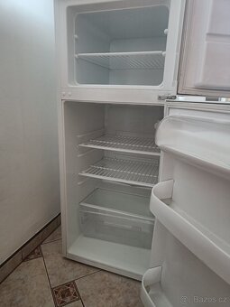 Nižší lednice značky Zanussi - 3