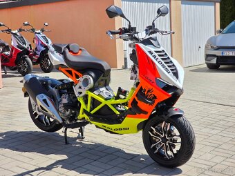 Italjet Dragster 300 Malossi, 2025, DPH - 3