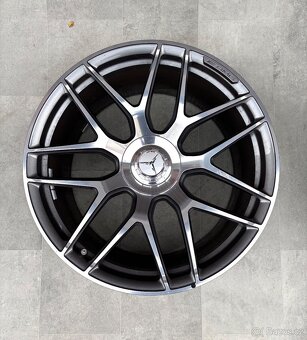 Mercedes R21 GT AMG 4door Alu 5x112 Šedivý - 3