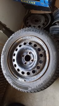 175/65/R14 T zimní PNEU Polaris 5 - 4ks na discích - 3