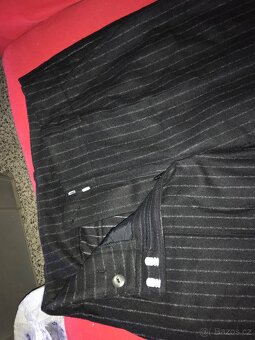 Prodám kostým - sako, sukně, kalhoty - 3