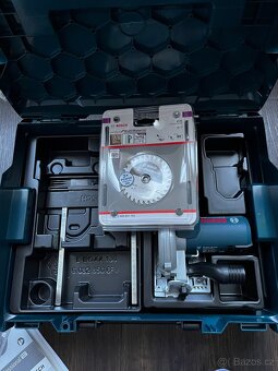 Aku okružní pila Bosch GKS 12V-26 + kufr, 2x kotouče - 3