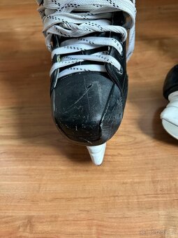 Hokejové brusle Bauer Supreme M40 vel.7 fit 2 - 3