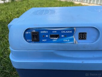 Chladící box 12v i 230v - 3