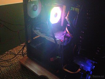 Počítač herní - 3