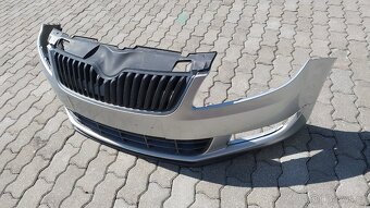 Škoda Fabia 2 – Nárazník přední stribrný 9156 Facelift - 3
