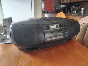 Rádiomagnetofon s CD JVC - 3