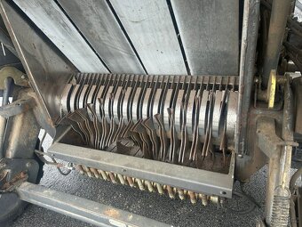 Lis na kulaté balíky Claas - 3