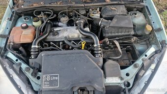 Ford focus 1.8 ghia - 3