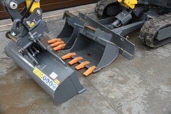 Pronájem minibagru Wacker Neuson ET18 - 3