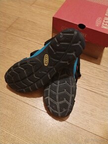 Letní chlapecké sandály KEEN velikost 39 - 3