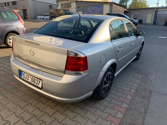 Opel Vectra 1.9 CDTI - 3