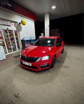 ŠKODA OCTAVIA 3 facelift RS245 2.0TSI 180kw 7st.DSG - 3