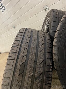 Alu kola R18 - 3