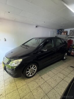 Mercedes Benz 180 CDI STK - 3