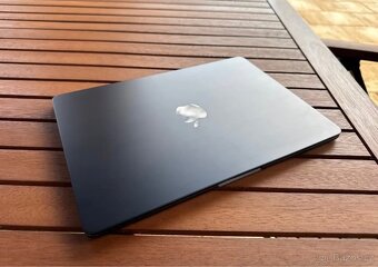 MacBook Air 13.6" M2 - 3