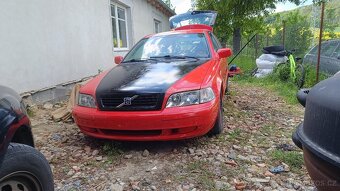 Prodám Volvo V40 1.9td 85kw - 3