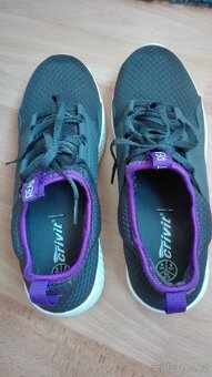 NOVE letni tenisky vel. 39 - 3