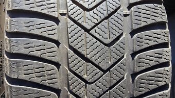 Zimnímatiky pneu 235/40/19 Pirelli - 3