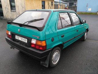 ŠKODA FAVORIT 135 GLX - 3