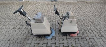 Podlahový mycí stroj Numatic - 3