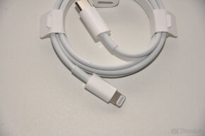 NOVÝ - Originální Apple USB‑C/Lightning kabel (1m) - 3