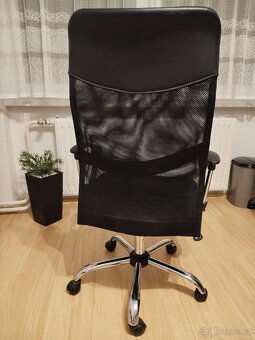 Kancelářské křeslo - 3
