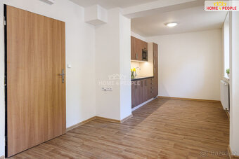 Krásný apartmán 2+kk ve Všemině o výměře 45.58 m² + sklep a - 3