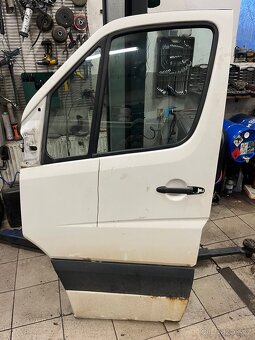 Dveře mercedes sprinter - 3