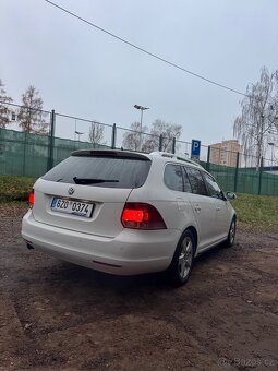 Volkswagen Golf 6 - 3