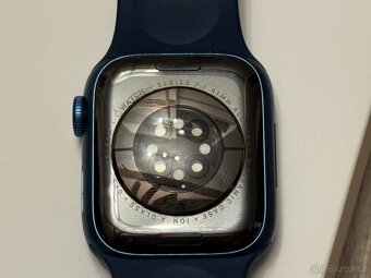 Apple Watch 7, 41mm Aluminium - 3