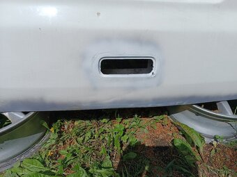 VW T5 Multivan, transportér  - páté dveře , víko kufru - 3