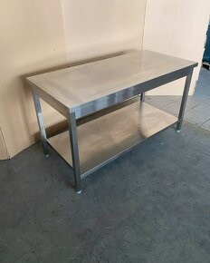 Nerezové stoly prostor. s policí (délka 60-200cm) - 3