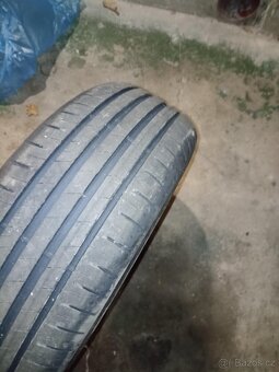 4ks 205/55/17 Goodyear - 3