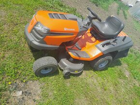TRAKTOR zahradní , HUSQVARNA CT 154 - 3