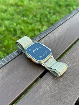 Apple Watch Ultra 2 Titanium - 3