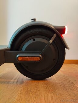 Xiaomi Scooter 4 Pro 2 Gen nová elektrokoloběžka až 35 km - 3