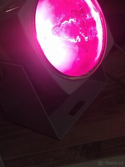 Infročervena lampa 240 CZK - 3