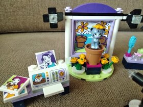 Lego Friends Emma a fotografický ateliér - 3