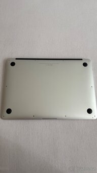 Macbook Air (2013) - plně funkční - 3
