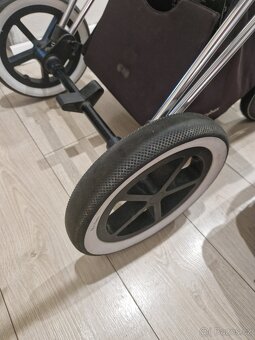 Cybex Priam 3v1 trojkombinace ISOFIX základna - 3