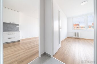 2+kk, 43 m2 + 6 m2 sklep - 3