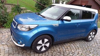 Kia Soul EV - 3