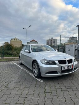BMW e90 318i - 3