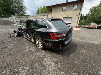 Škoda Superb 3 kombi 2.0TDI 110KW DFGA SWV LF9R r.v. 2018 - 3