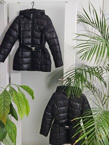 Dlouhá vypasovaná zimní bunda/kabát s páskem černá 14 let - 3