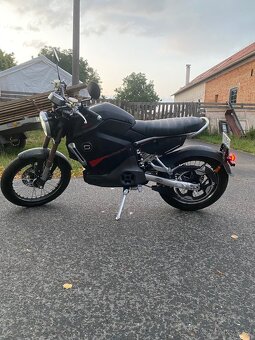 Super Soco TC max - 110 km/h - 3