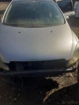 Peugeot 307 sw 1,6hdi 7míst - 3