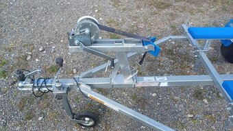 Přepravník vodních skutrů, nafukovacích člunů, lodí. - 3
