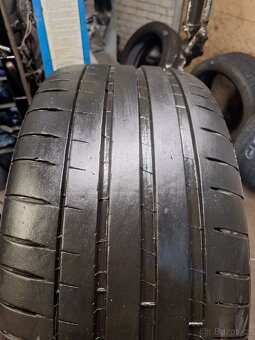 255/40 r19 100Y Michelin 4S použité - 3